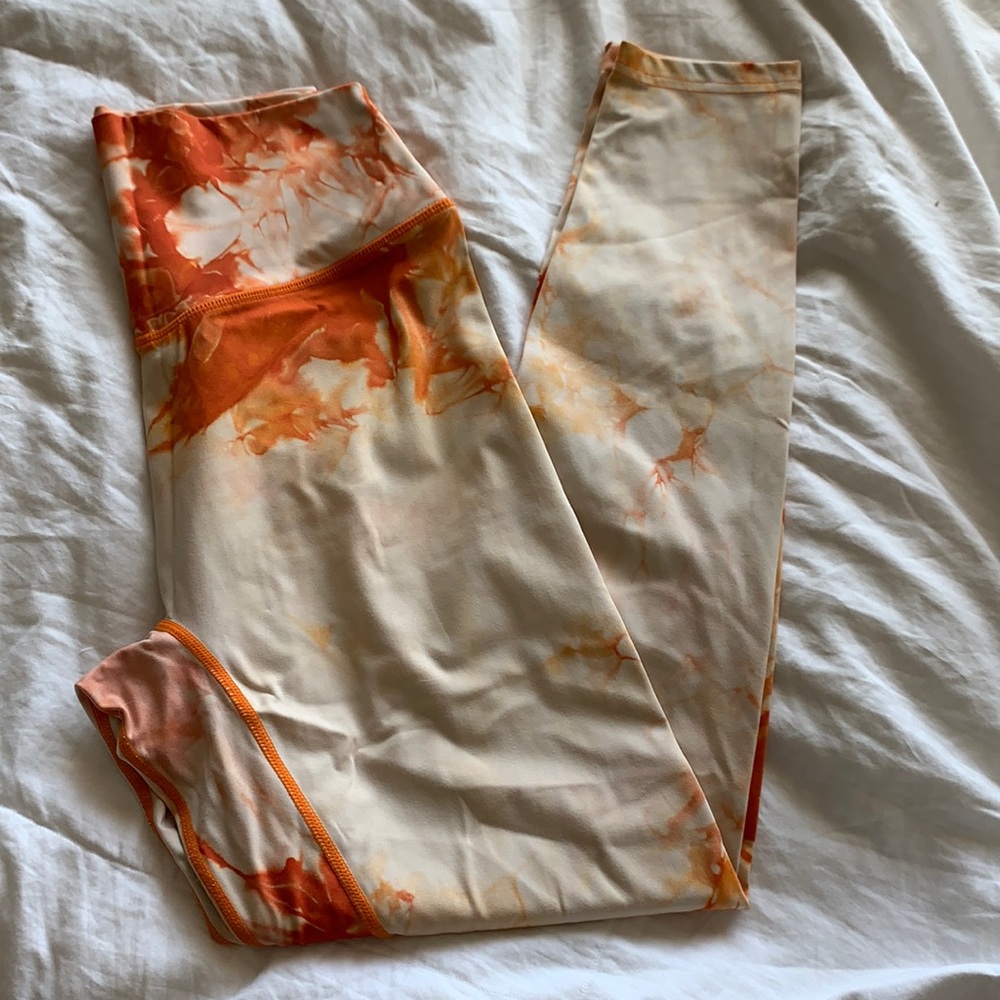 balance athletica tye dye leggings
